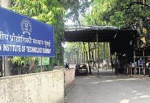 Recession? Record-breaking recruitments at IIT Campuses across the country. Here’s a look. Photo Credit - Hindustan Times